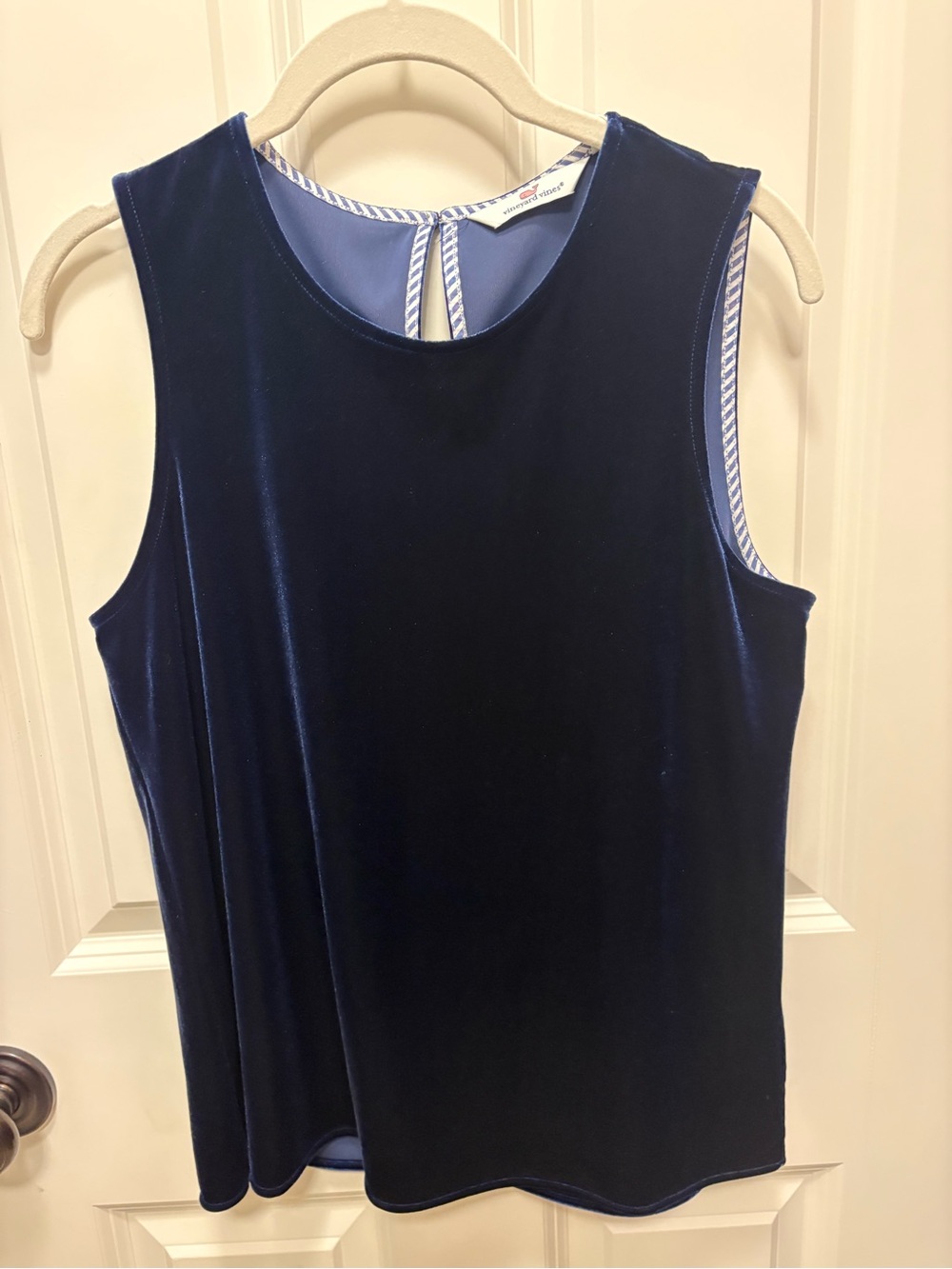 Vineyard Vines Navy Velvet Sleeveless Camisole Sz XS
